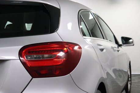 Mercedes-Benz A Class A 200 D AMG LINE 40