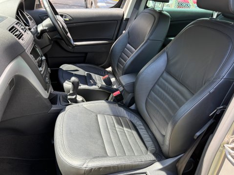 Skoda Yeti ELEGANCE TSI 4WD 21