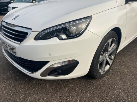 Peugeot 308 1.2 PureTech Allure Euro 6 (s/s) 5dr 10