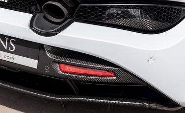 McLaren 720S Performance 30