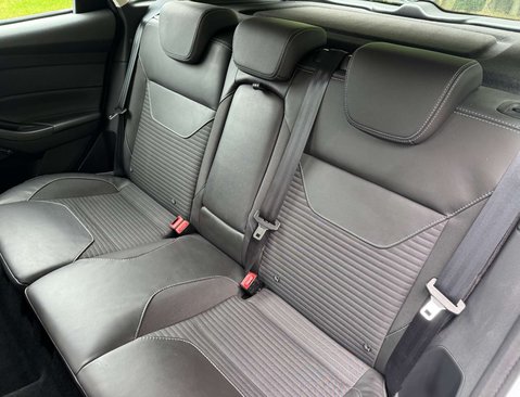 Ford Focus 1.5 Focus Titanium X 5dr 44