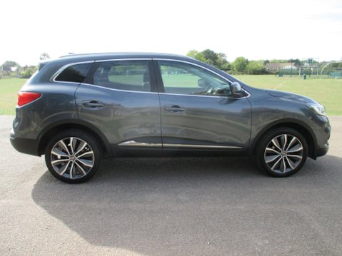 Renault Kadjar 1.3 TCe Iconic Euro 6 (s/s) 5dr 6