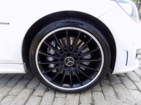 Mercedes-Benz C Class 6.3 C63 V8 AMG Edition (457bhp) 43