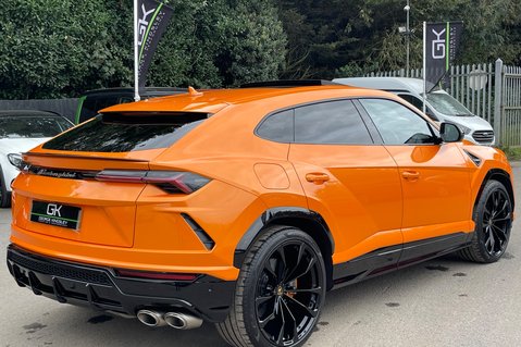Lamborghini Urus V8 - ORANGE -AKRAPOVIC EXHAUST -PAN ROOF -B&O-MASSAGE SEATS-BLIND SPOT -ACC 7