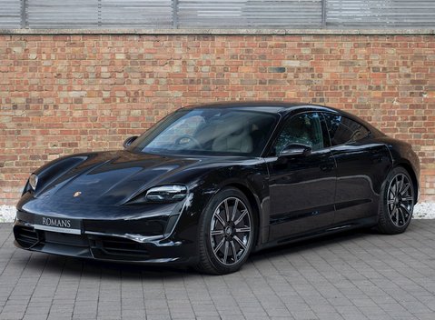 Porsche Taycan Turbo 6