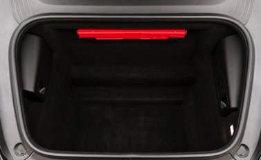 Porsche Cayman GT4 (718) 28