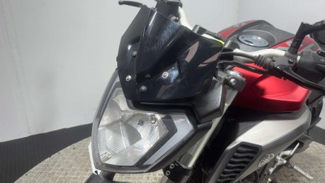 Yamaha MT-125 MT 125 2015 11K VERY CLEAN MOT SERVICED 15BHP 125CC NAKED 40