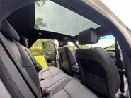 Land Rover Range Rover Velar DYNAMIC SE 14