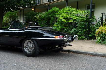 Jaguar E-Type 3.8 Roadster Fast Road Spec 14