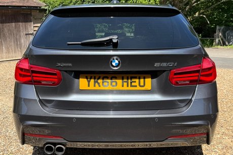 BMW 3 Series 320I XDRIVE M SPORT TOURING 15