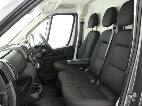 Citroen Relay 35 L2H2 2.2 BlueHDi 140 Enterprise 10