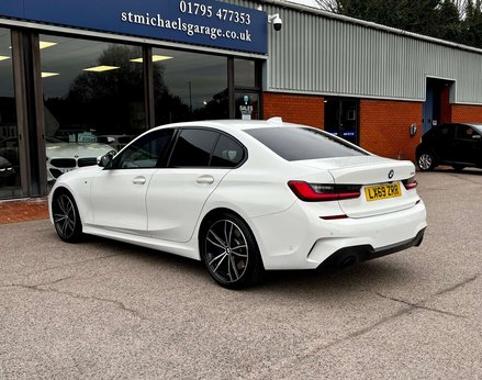 BMW 3 Series 2.0 330I M Sport Auto 4dr 9