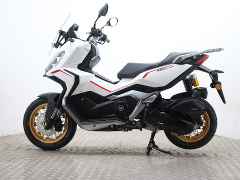 Keeway XDV 125 Evo Pro 8