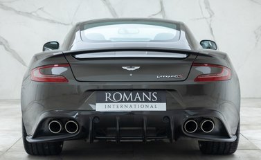 Aston Martin Vanquish S 6