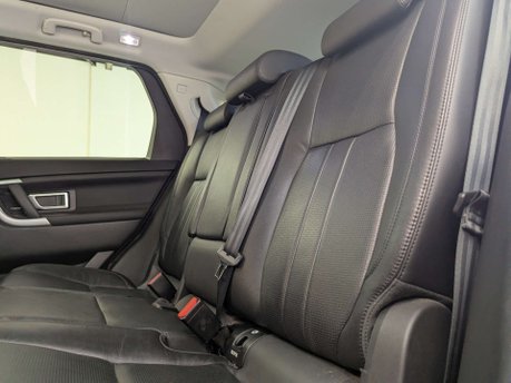 Land Rover Discovery Sport 2.0 Discovery Sport HSE Si4 Auto 4WD 5dr 45