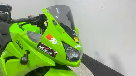 Kawasaki Ninja 2011 29K RUNNING PROJECT BIKE SPARES OR REPAIR 250CC SPORT 29
