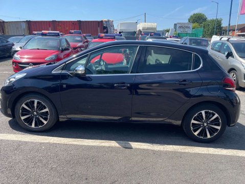 Peugeot 208 1.2 208 Tech Edition S/S 5dr 37