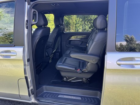 Mercedes-Benz V Class V220 D Sport Auto Diesel 8 Seater EX-LWB/SAT NAV/FULL LEATHER/VAT Q 27