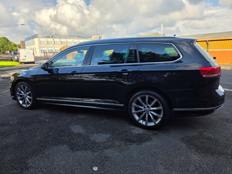 Volkswagen Passat 2.0 Passat R-Line TDI BlueMotion Technology 5dr 7