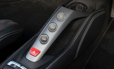 Ferrari 488 Spider 21