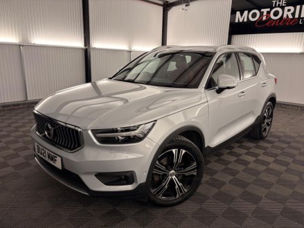 Volvo XC40 2.0 B4 MHEV Inscription Pro Auto Euro 6 (s/s) 5dr