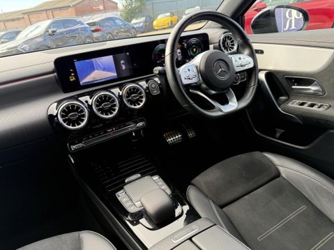 Mercedes-Benz A Class 1.3 A200 AMG Line Edition (Premium) Hatchback 5dr Petrol 7G-DCT Euro 6 (s/s 27