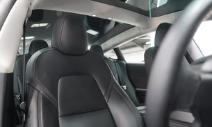 Tesla Model 3 LONG RANGE AWD Enhanced Autopilot AutoPark & Summon Ryzen GROK 1 Owner VATQ 4