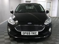 Ford Fiesta TITANIUM X 2