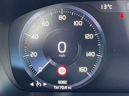 Volvo XC40 1.5 XC40 Inscription Pro T3 Auto 5dr 23