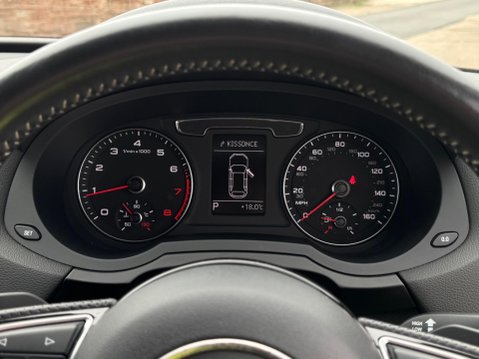 Audi Q3 1.4 TFSI CoD S line Edition S Tronic Euro 6 (s/s) 5dr 12
