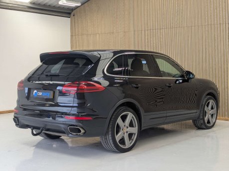 Porsche Cayenne 3.0 Cayenne V6 D Tiptronic S 4WD 5dr 23
