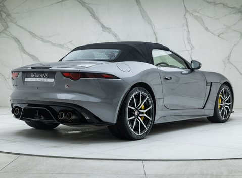 Jaguar F-Type SVR Convertible 9