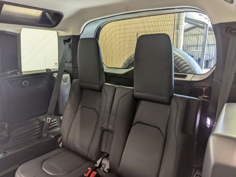 Land Rover Defender 3.0 Defender XS Edition MHEV Auto 4WD 5dr 51