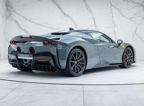 Ferrari SF90 Stradale ASSETTO FIORANO 8