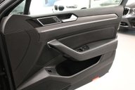 Volkswagen Passat 2.0 Passat Alltrack TDI BlueMotion Technology 4Motion Semi-Auto 4WD 5dr 42