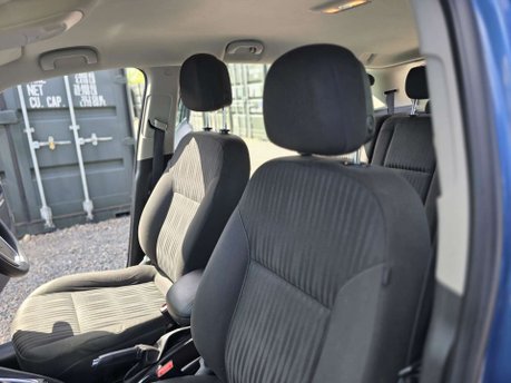 Vauxhall Zafira 1.4i Turbo Exclusiv MPV 5dr Petrol Auto Euro 6 (140 ps) 31