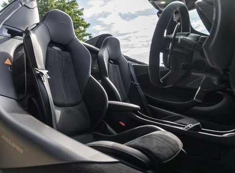 McLaren 570S Spider 16