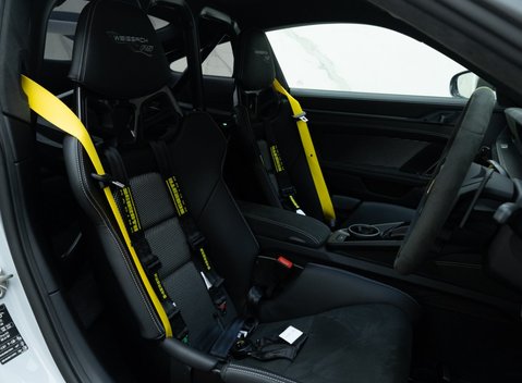 Porsche 911 GT3 RS Weissach (992) 7