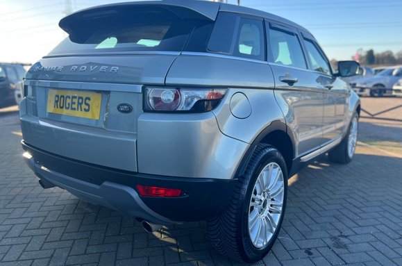 Land Rover Range Rover Evoque 2.2 SD4 PRESTIGE AUTO 10