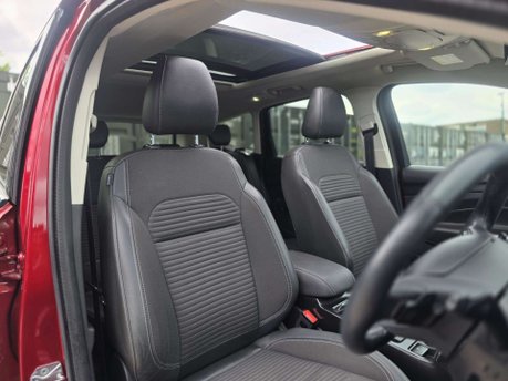 Ford Kuga 2.0 TDCi Titanium SUV 5dr Diesel Powershift AWD Euro 6 (s/s) (180 ps) 18