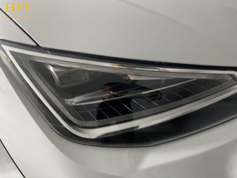SEAT Arona 1.0 TSI XPERIENCE Lux SUV 5dr Petrol DSG Euro 6 (s/s) (115 ps) Air Con - Al 9