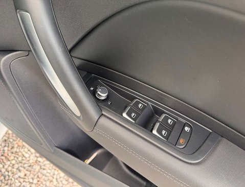 Audi A1 1.4 A1 Sportback TFSI S Line Nav Semi-Auto 5dr 17