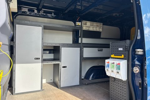 Mercedes-Benz Sprinter 316 Cdi Mwb Lr 4x4 Panel Van - Diff Lock / Low Range / Rear Camera 9