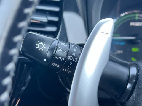 Mitsubishi Outlander PHEV DYNAMIC 33