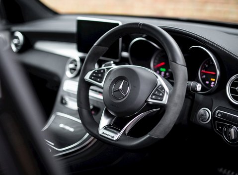 Mercedes-Benz GLC 63 S 4Matic 11