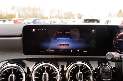 Mercedes-Benz A Class A 250 E AMG LINE PREMIUM PLUS 32