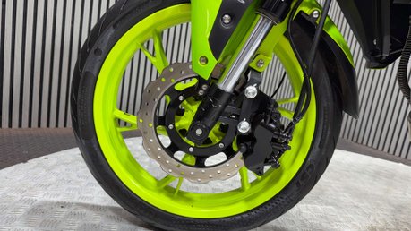 Benelli BN 2025 ONLY 4K IDEAL COMMUTER / LEARNER BIKE 125CC NAKED 22