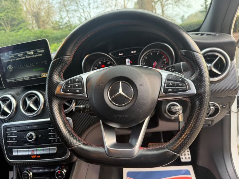 Mercedes-Benz A Class 1.6 A180 AMG Line (Executive) 7G-DCT Euro 6 (s/s) 5dr 26
