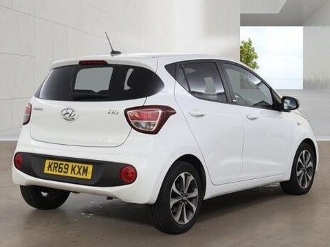 Hyundai i10 1.0 Play Euro 6 5dr 6