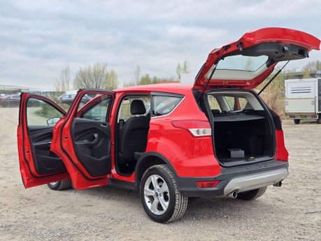 Ford Kuga 2.0 TDCi Zetec SUV 5dr Diesel Powershift AWD Euro 6 (s/s) (150 ps) 4